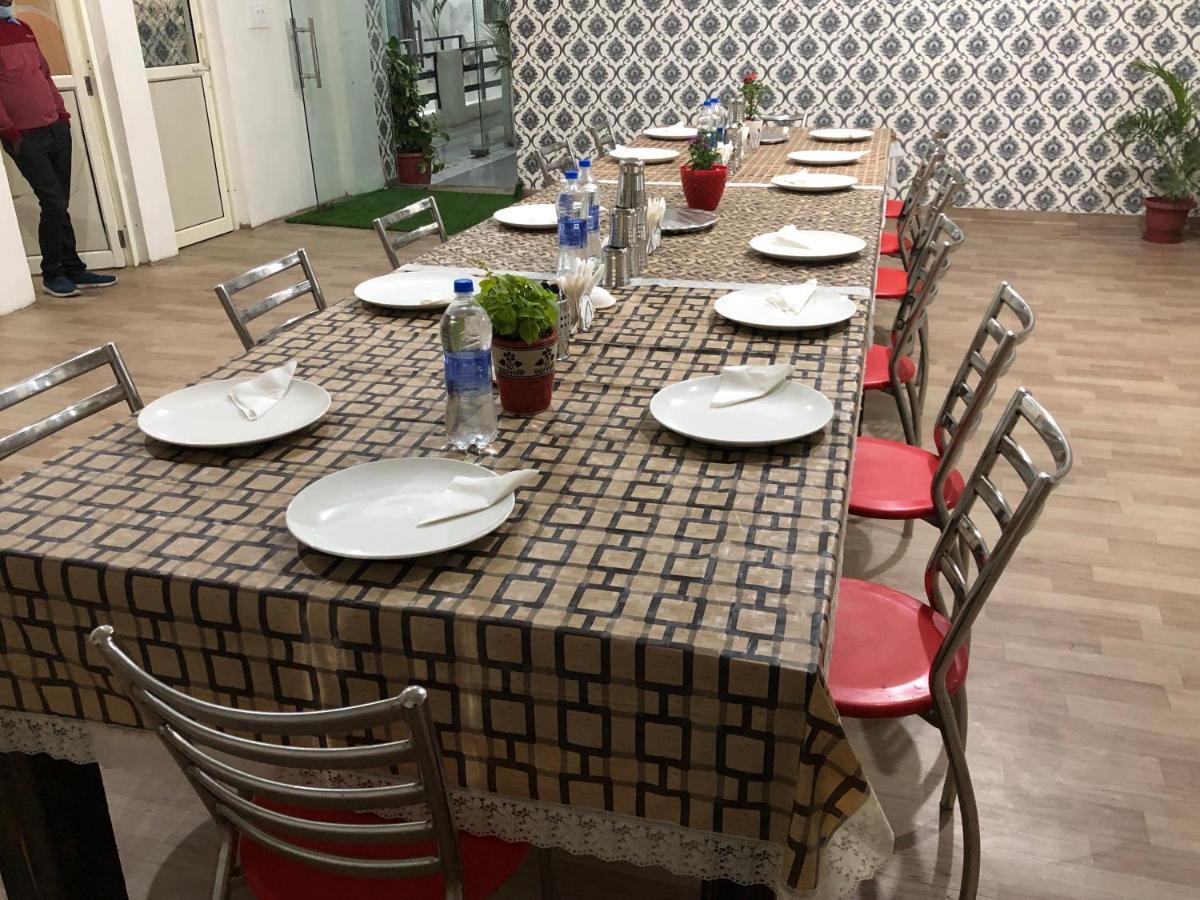 The Rejoice Hotel & Guesthouse Greater Noida Bagian luar foto