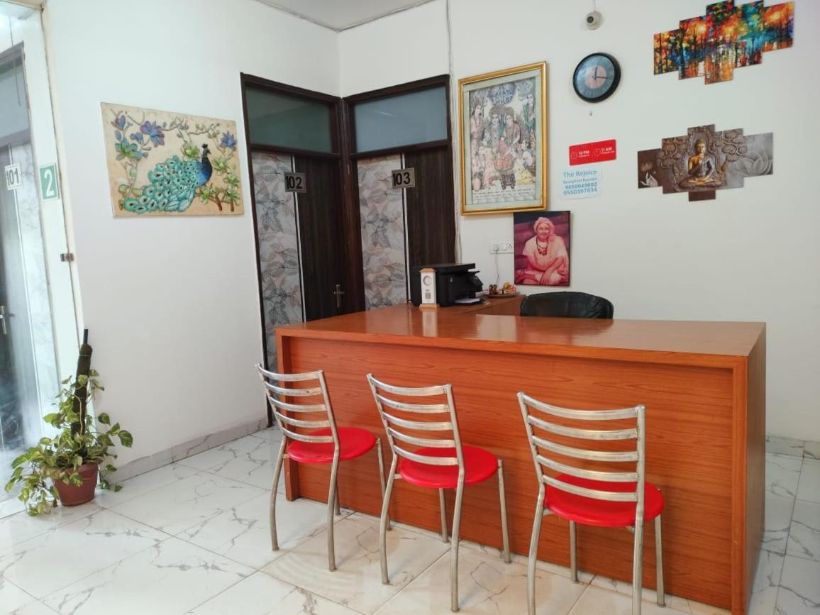 The Rejoice Hotel & Guesthouse Greater Noida Bagian luar foto